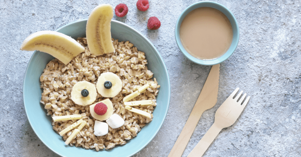 porridge and banana face for children