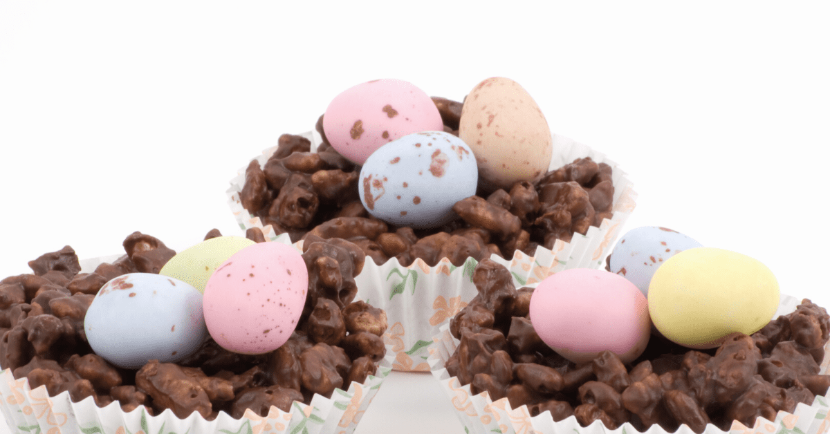 Chocolate nest cake